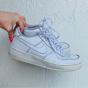Nike Air Force 1 women’s white and yellow sneaker shoes size 7